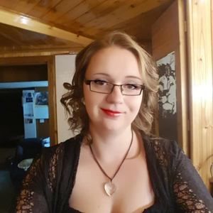 Meet your Posher, Candice